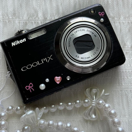 Nikon Coolpix S630 Digital Camera