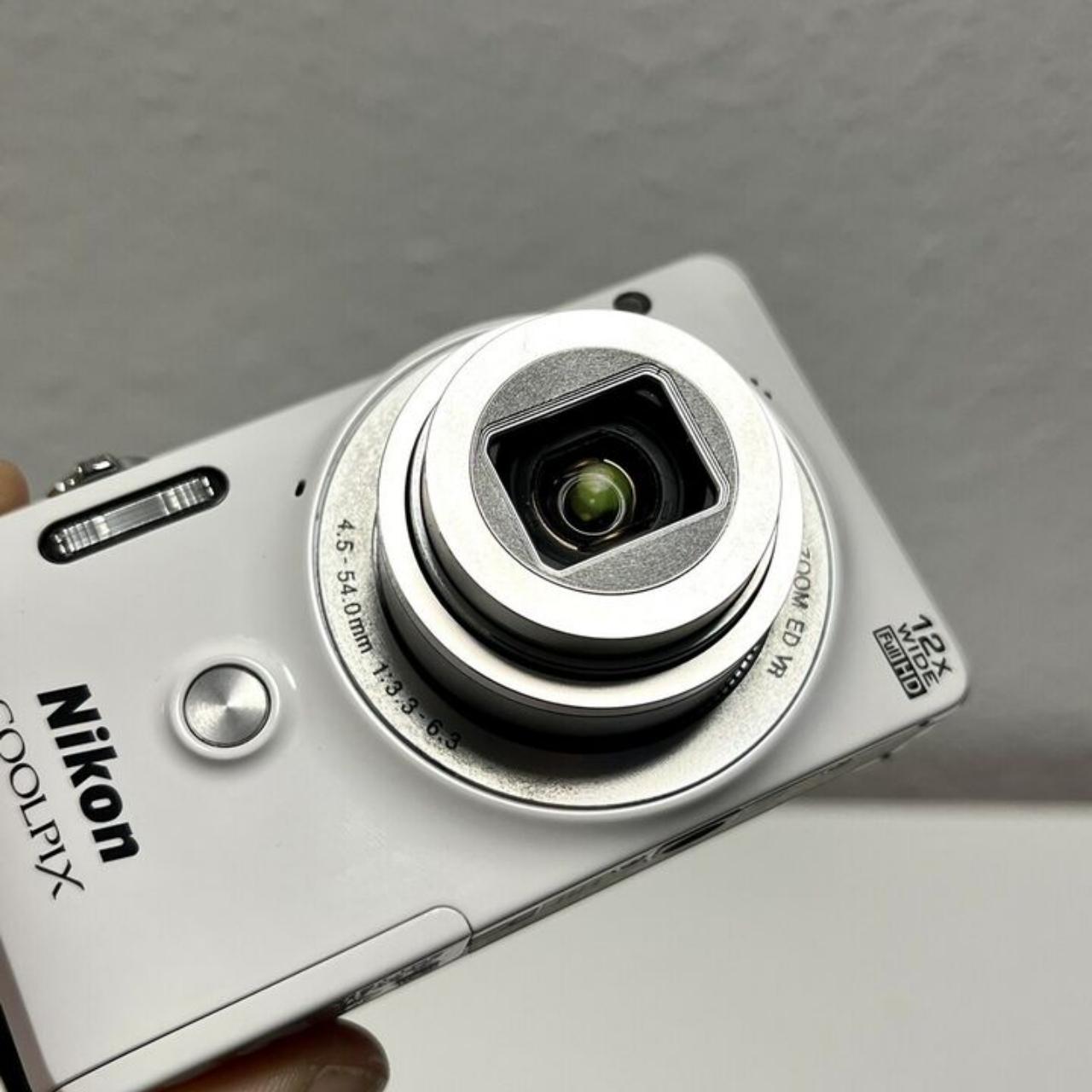 Nikon coolpix s6900 Compact Digital Camera  with all accessories