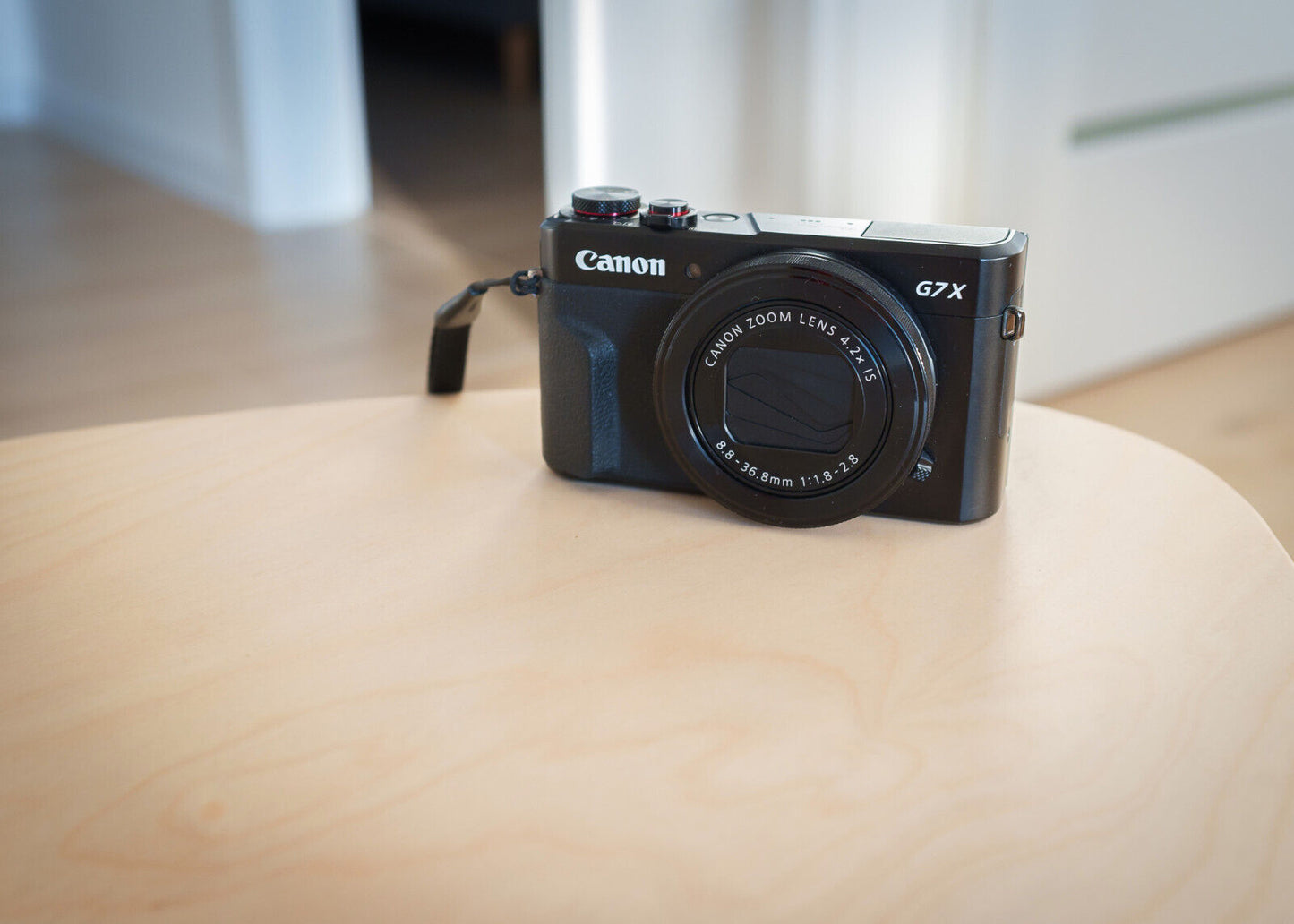 Canon G7X Mark II Digital Camera