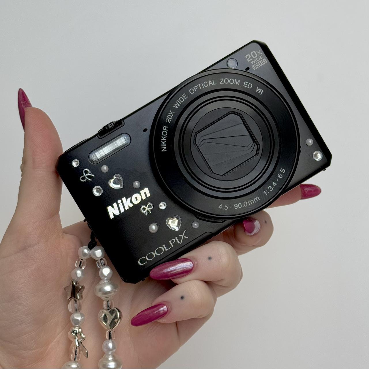 MintGear™ nikon coolpix s7000 digital camera bundle