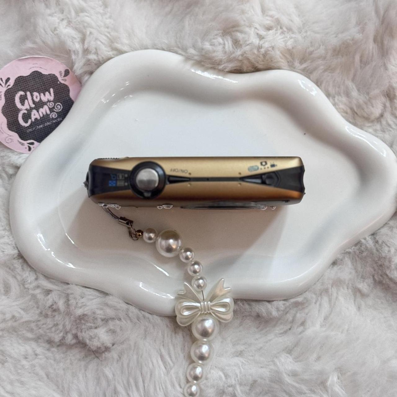 MintGear™ canon powershot sd980 is digital camera 12 1mp