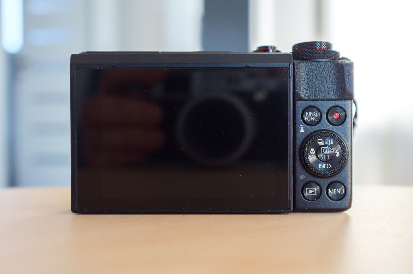 Canon G7X Mark II Digital Camera