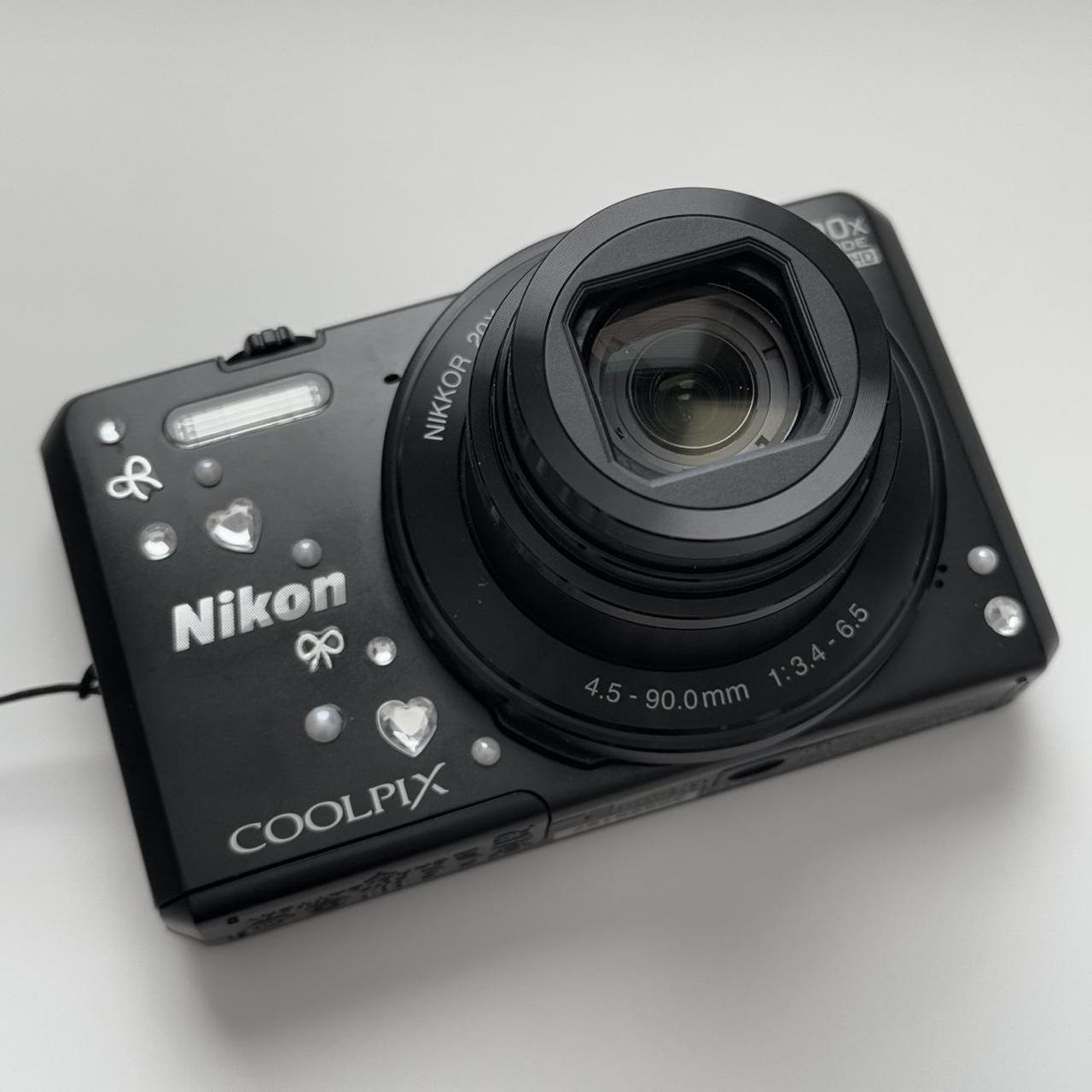 MintGear™ nikon coolpix s7000 digital camera bundle