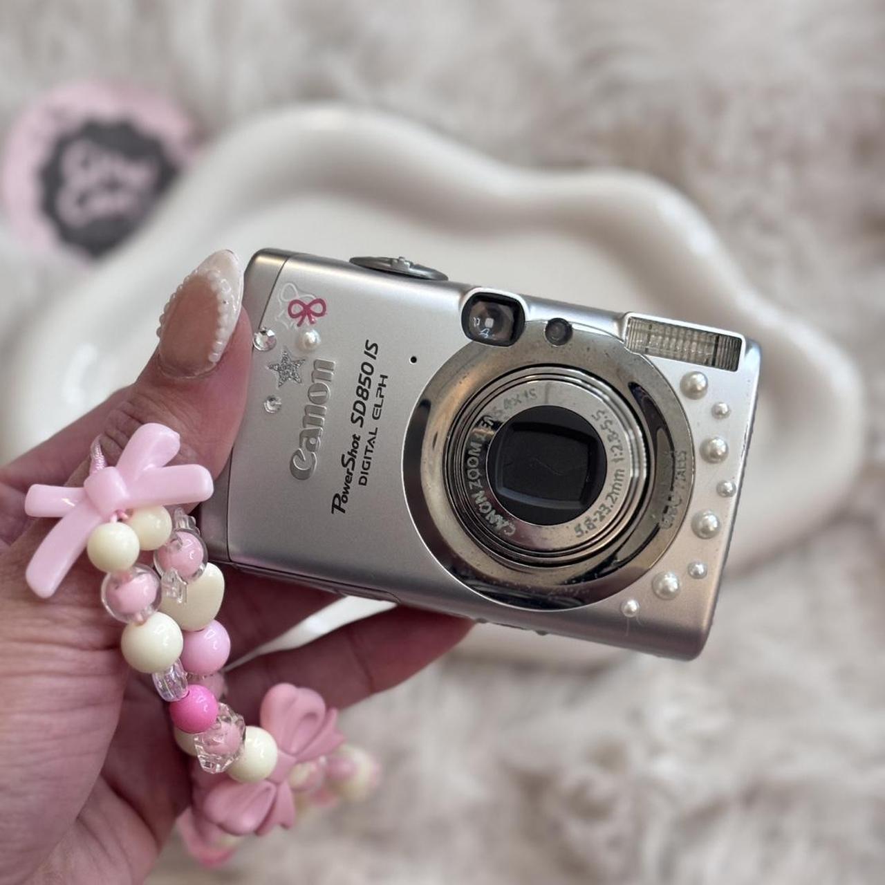 MintGear™ canon sd850 is digital camera 8mp