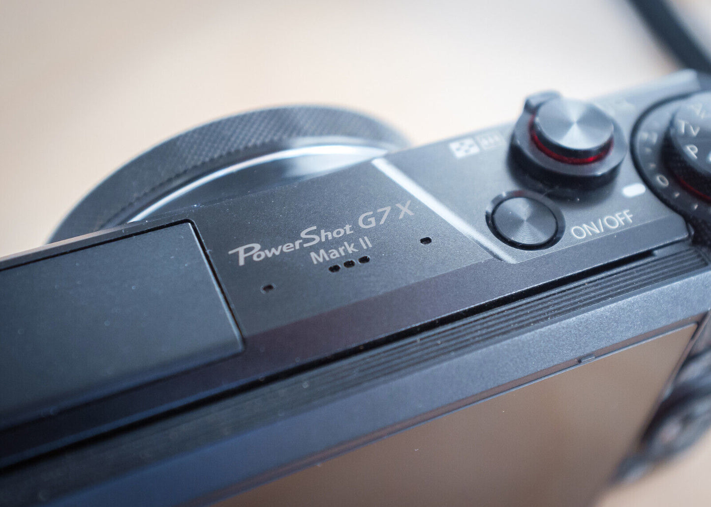 Canon G7X Mark II Digital Camera