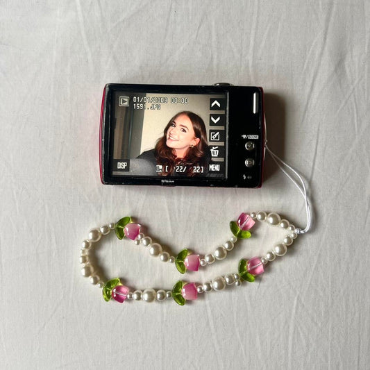 MintGear™ vintage nikon coolpix s230 10mp hot pink digital camera